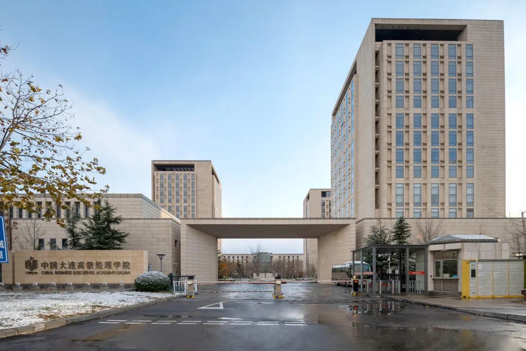 大連理工大學(xué)